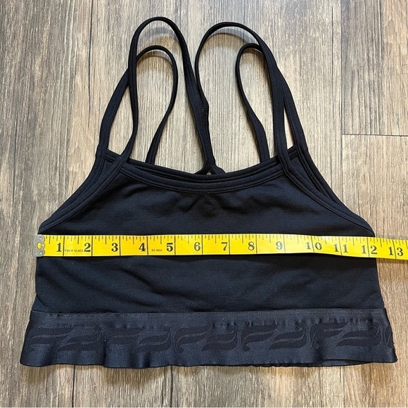 Women’s Black Racer back Sports Bra Size S - Picture 8 of 8